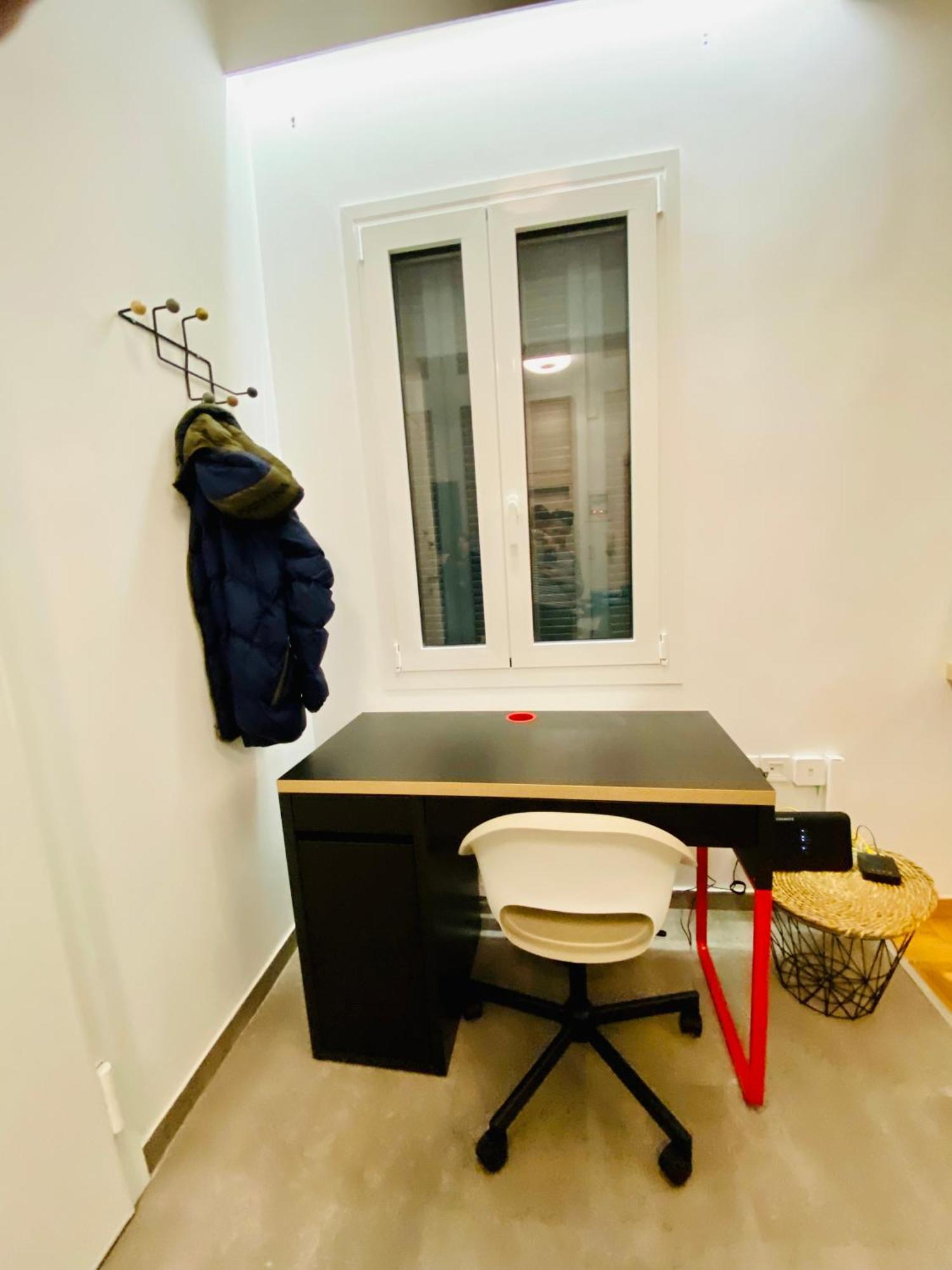 Antinoros Inn, Stylish Apartment,3' To Metro เอเธนส์ ภายนอก รูปภาพ